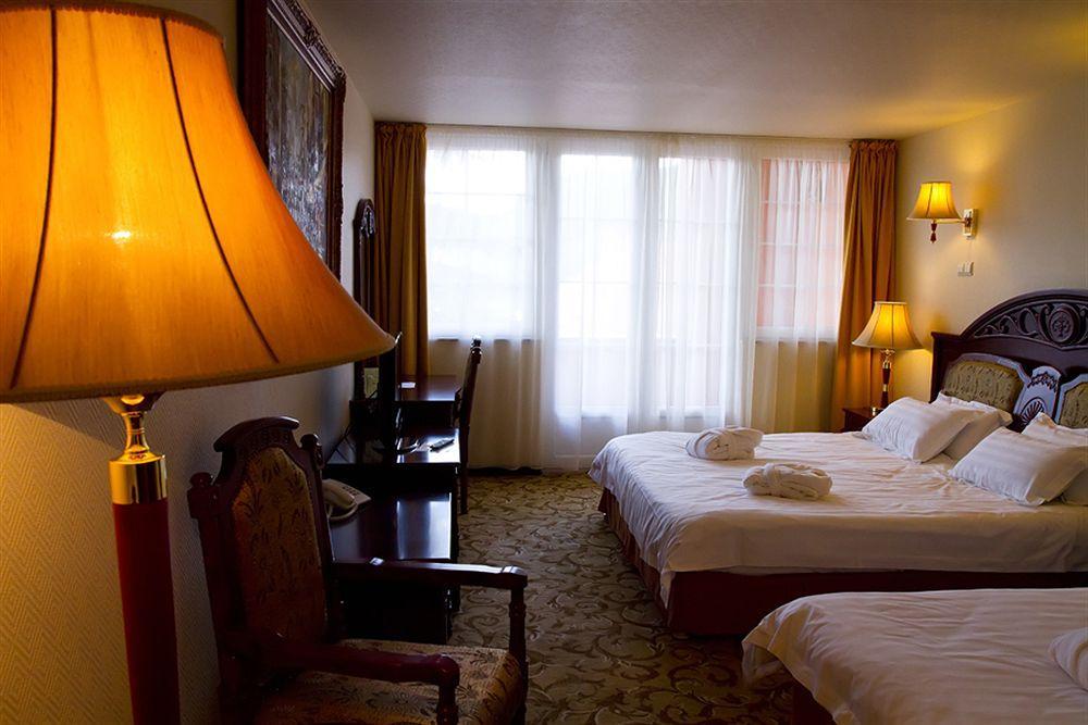 Hotel Bellevue Esztergom Ngoại thất bức ảnh