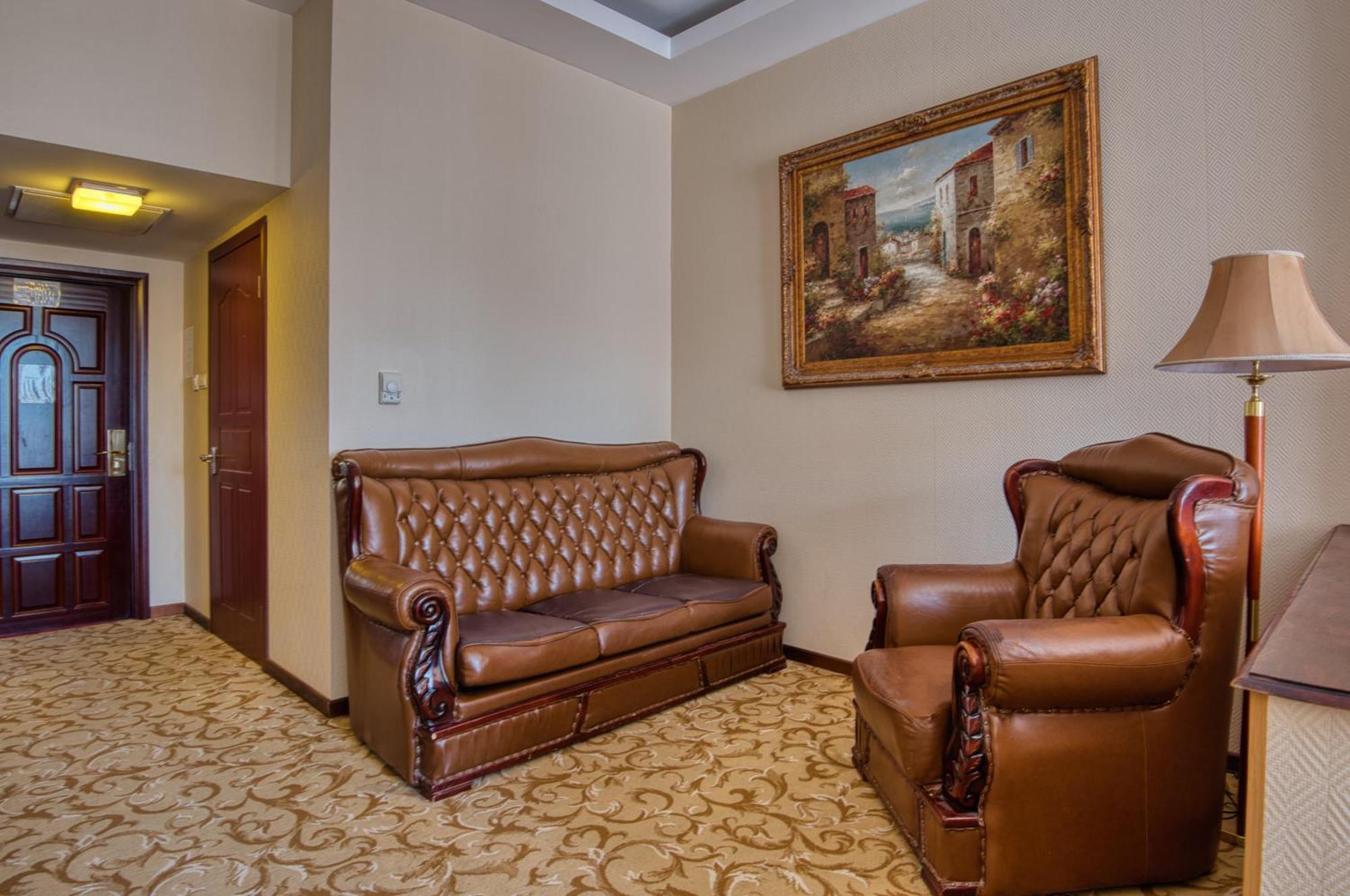 Hotel Bellevue Esztergom Phòng bức ảnh