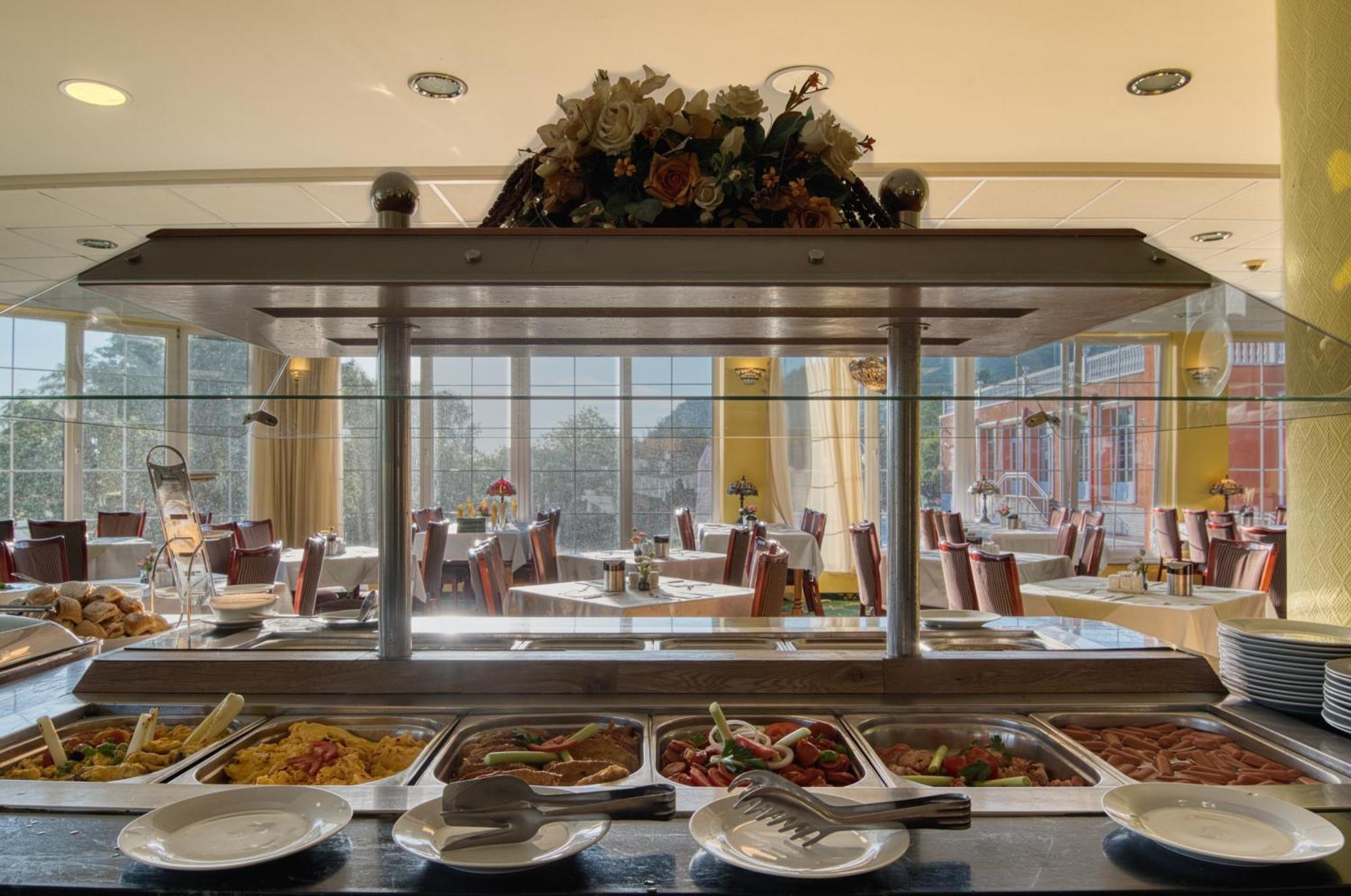 Hotel Bellevue Esztergom Ngoại thất bức ảnh
