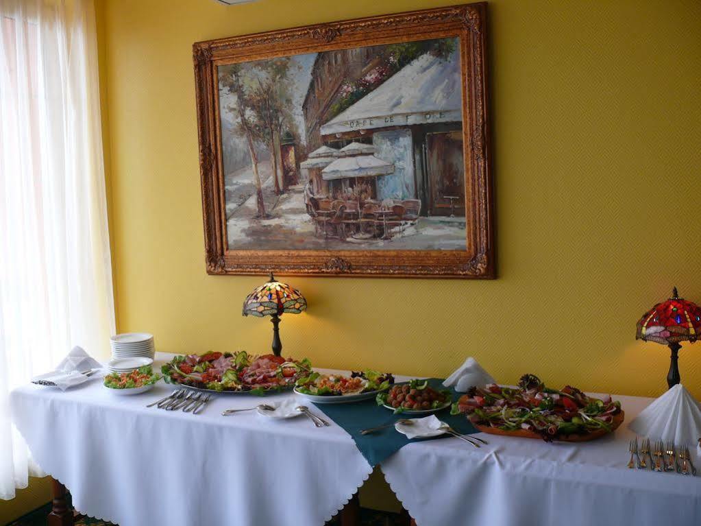 Hotel Bellevue Esztergom Ngoại thất bức ảnh
